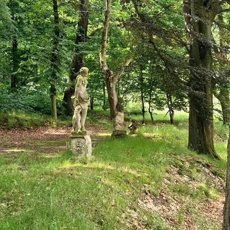 Appartement Entspannen Im Barockschloss Oberlichtenau *