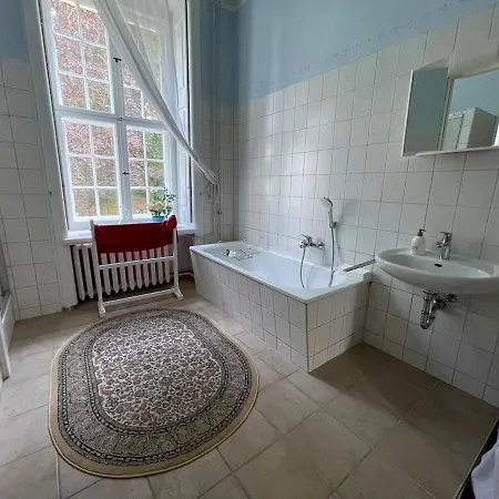 Entspannen Im Barockschloss Oberlichtenau *